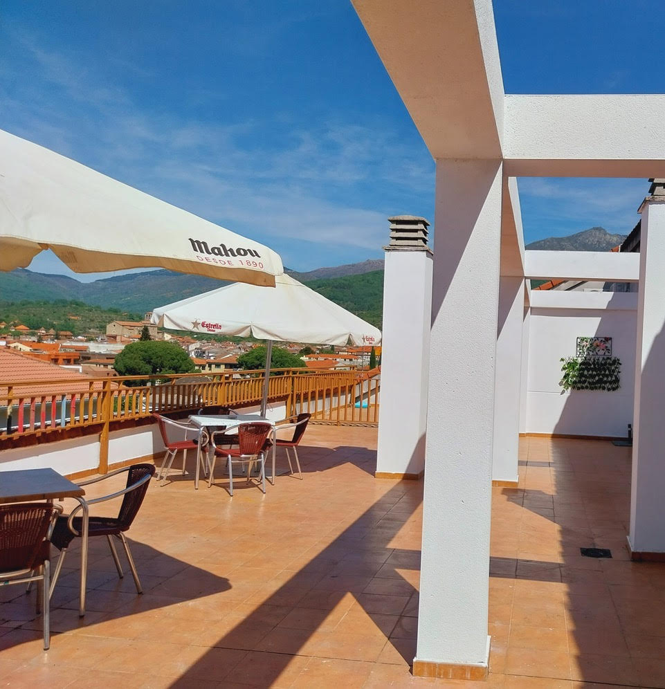 Terraza Apartamento Alhóndiga Hervás